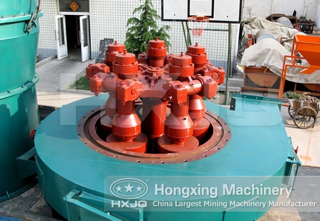 High-pressure grinding device